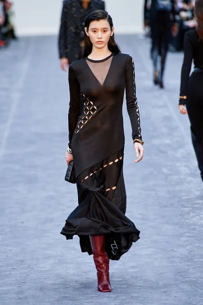 Look 57